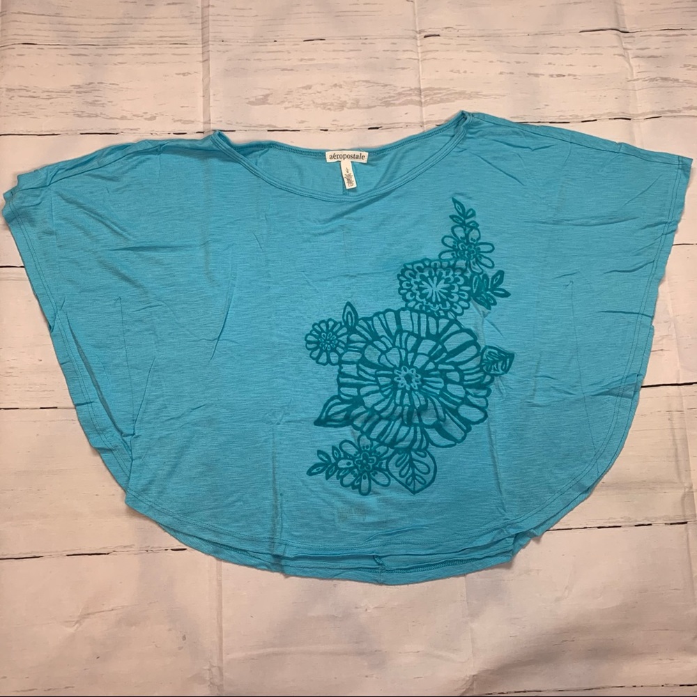 Aeropostale large blue floral velvet top tee poncho summer comfort cropped retro